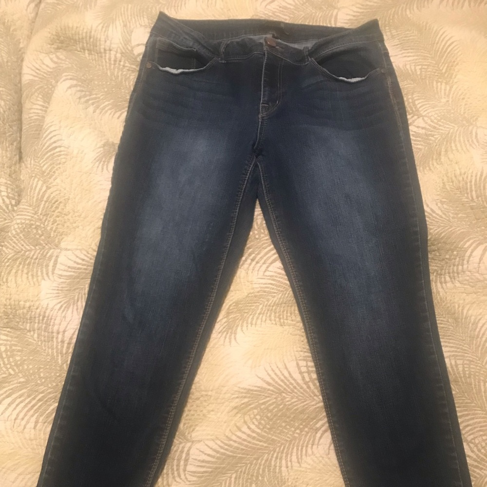 Well worn skinny jeans but in good shape, Size 12, Brand: 1822